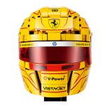 LEGO Editions F1: Capacete Scuderia Ferrari HP de Lewis Hamilton | Idades 14+ | 884 Peças | Item 43022